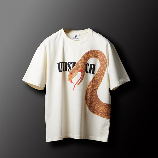 The Silent Snake - Off White Oversized T-shirt